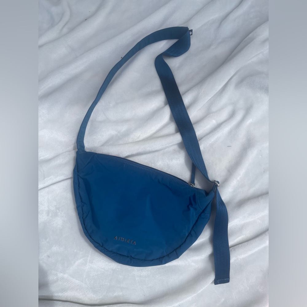 Athleta Crescent Crossbody Bag